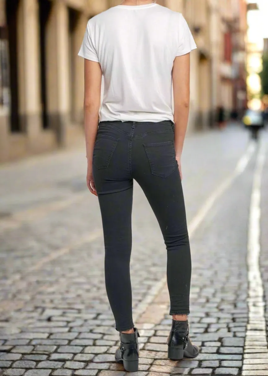 ISBISTER ONYX DISTRESSED SKINNY JEANS